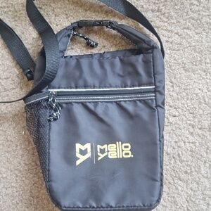 🎁Mello Yello Black Crossbody Insulated Bag FREE with $40 Purchase